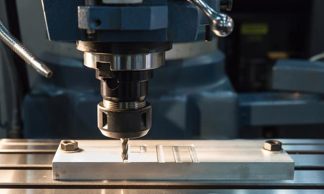 選擇雕刻機(jī)主軸要點(diǎn)，怎么判斷數(shù)控雕刻機(jī)適用主軸？